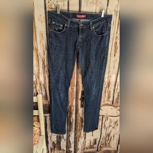 Levis 524 jeans
